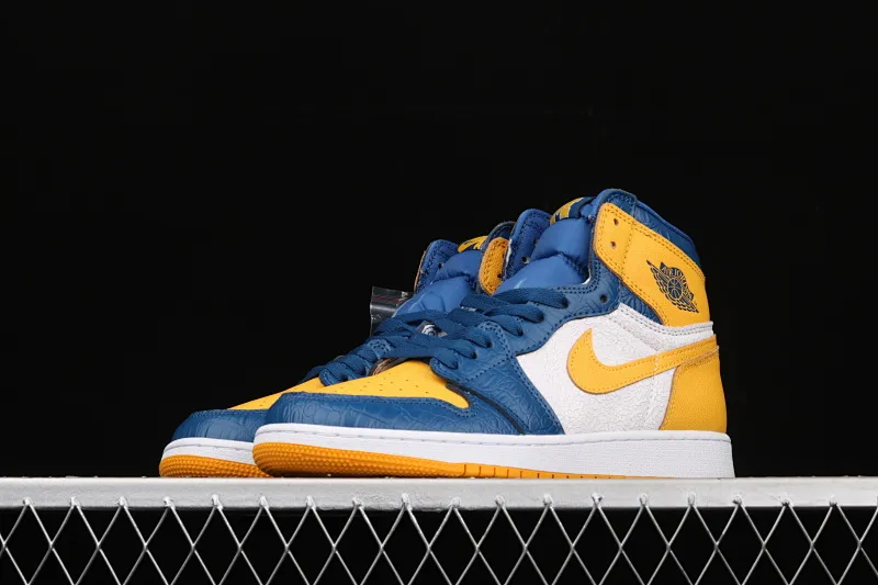 All categories Air Jordan Jordan series basketball shoes Air Jordan 1 Mid Air Jordan 1 Mid AJ1 Joe 1 candy color snake pattern stitching mid-top versatile casual sports sneakers CZ6909-100